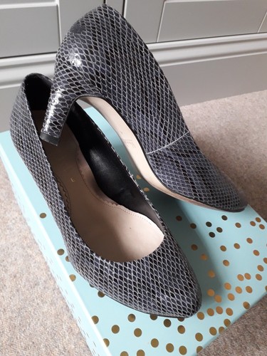 Elegant van dal wide fit - van, court