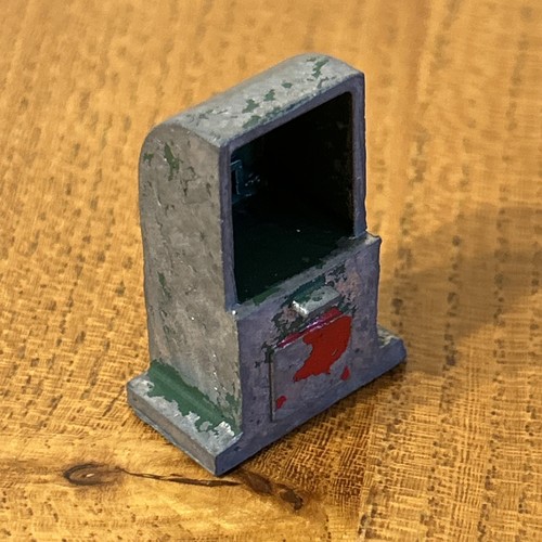 Vintage garage diecast oil - diecast,