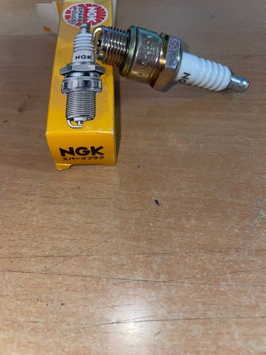 Ngk spark plug b9hs - ngk,