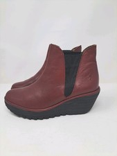 FLY London Chelsea Boots Size