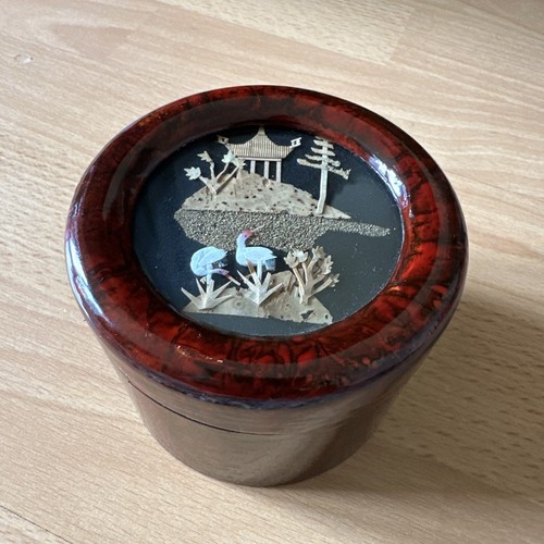 Vintage diorama round small - diorama,