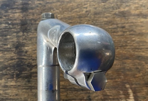 Vintage alloy quill - alloy,