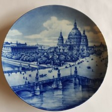 Furstenberg Berlin Lustgarten ceramic wall plate 1981 blue white West Germany