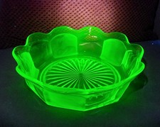 Vintage Art Deco Uranium