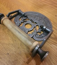 Cast Iron Antique Style Wall