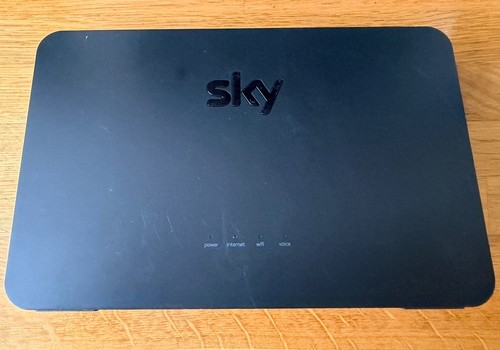 Sky broadband router 2 - broadband,