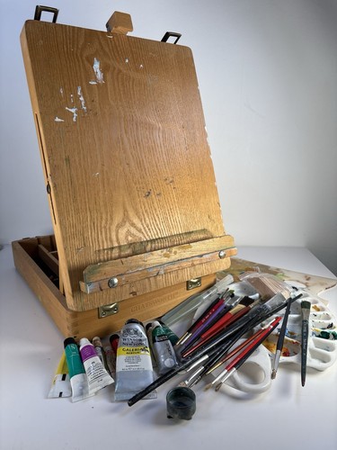 Chatsworth artist easel - easel, box