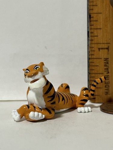 Shere khan plastic - shere,
