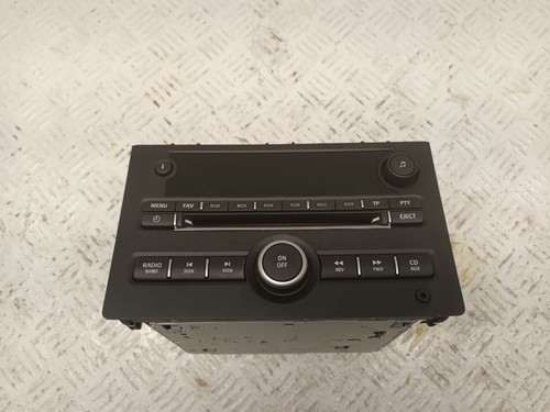 Saab linear stereo radio - 9-3,