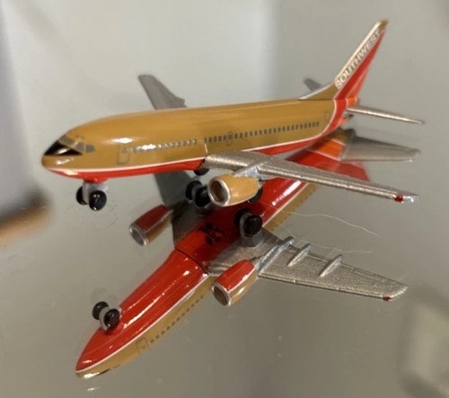 Southwest airlines herpa - southwest,