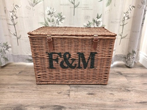 Fortnum and mason - and, f&m