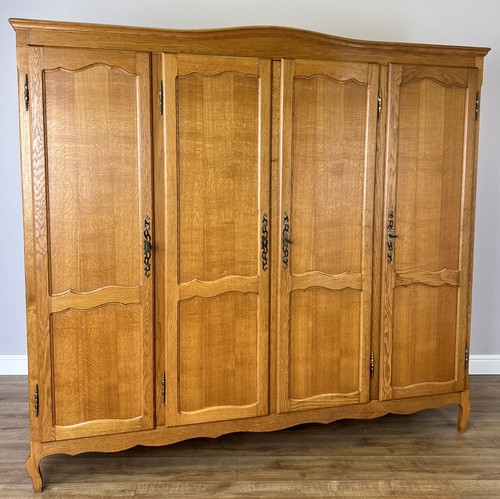 Wardrobe vintage french louis - vintage,