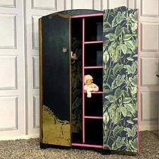 Art Decor Wardrobe with a