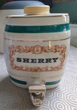 Vintage WADE Royal Victoria