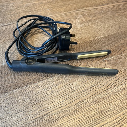 Ghd slim hair straighteners - ghd,