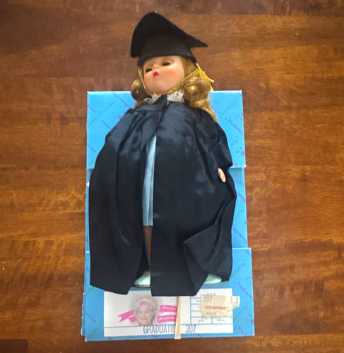 Madame alexander graduation - alexander, 8
