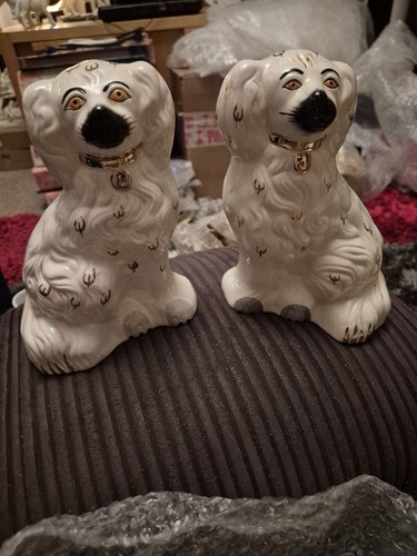Beswick dogs - pr,