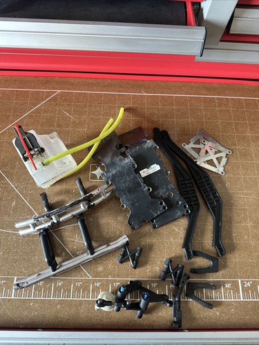 Traxxas maxx parts skip - parts,