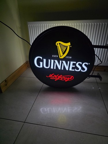 Guinness lighted sign - lighted,