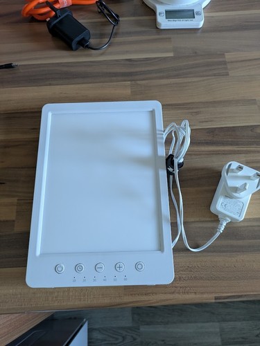 Sun lamp plug - (light, in