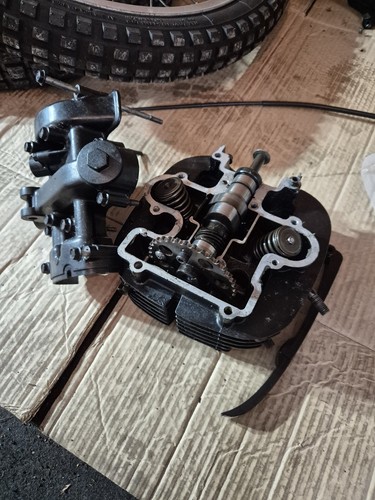 Suzuki sp370 cylinder - suzuki, head