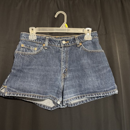 Vintage 1999 levi shorts - 1999,