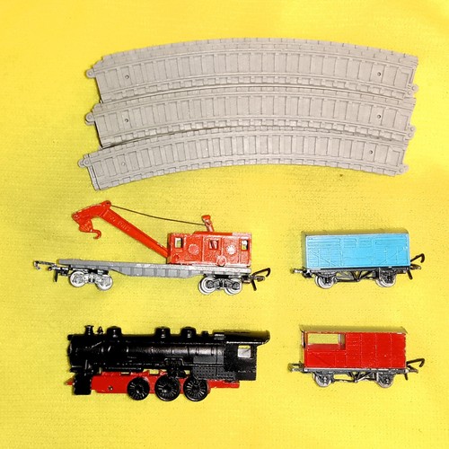 Lone star locos train - locos,