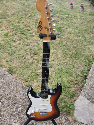 Vintage cmi strat style - vintage,