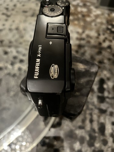 Fuji pro digital camera - fuji, x