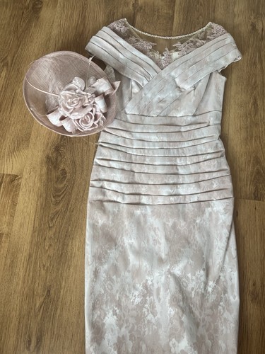 John charles london - london, women's