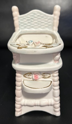 Vintage napcoware baby nursery - vintage,