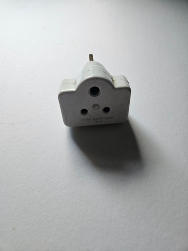 Vintage round pin - 5, amp