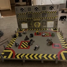 Rare 1998 MINIBOTS BATTLE