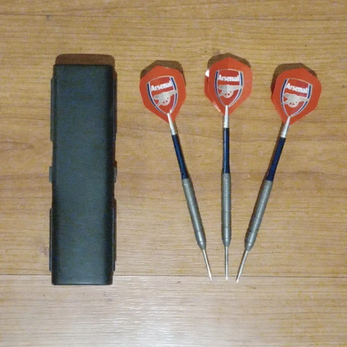 Vintage darts set - in, case