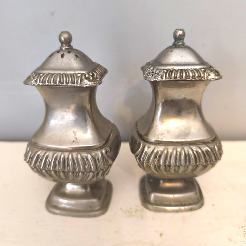 Grenadier vintage metal silver - metal,