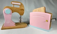 KidKraft Stand Mixer & Toaster Set Pink Natural Wood No Bowl 1 Piece Toast GUC
