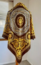Vintage 100% PES Scarf V Gold Alfredo VERSACE 35" square Made in Italy 