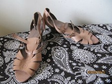 Footglove Shoes UK 6 sandal toe post Tan leather 2" Heel 