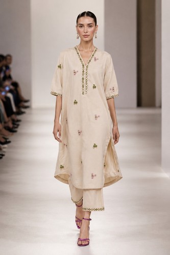 Original khaadi mirror - khaadi,