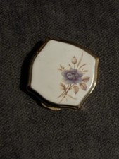 Vintage Stratton enamel‑top