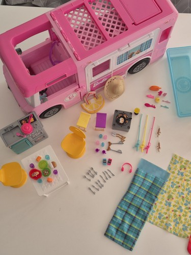 Barbie dreamcamper van - 3-in-1,