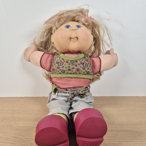 Play along 2004 cabbage patch - play,