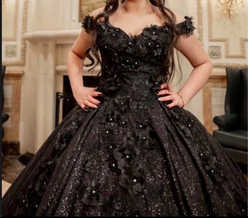 Black floral sweet - sweet, 16/quince