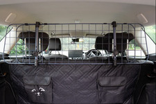 BATTERSEA DOG GUARD BOOT SAFETY BARRIER UNIVERSAL CAR VAN 4X4 ESTATE PET BA0115