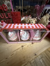 Valentine’s Day 3 x cupcake