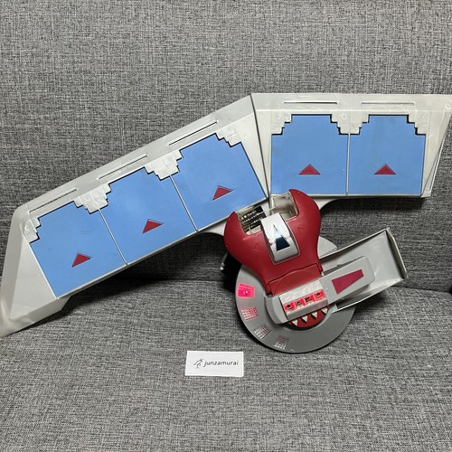 Duel disk launcher - yu-gi-oh!,