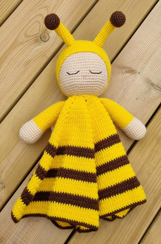Handmade crochet bumble bee - bumble,