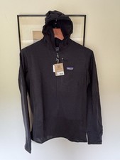 Patagonia Men’s R1 Pullover
