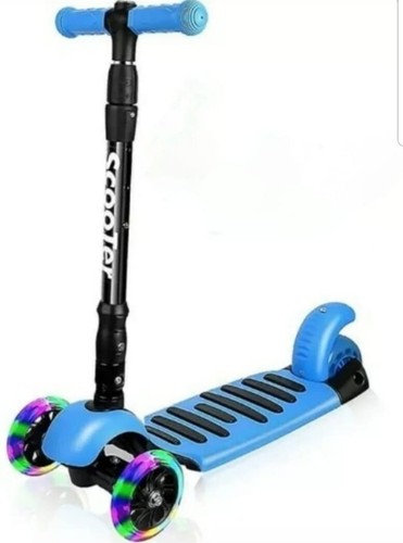 Kids kick push - kick,