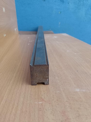 Brake press bottom tooling - press,
